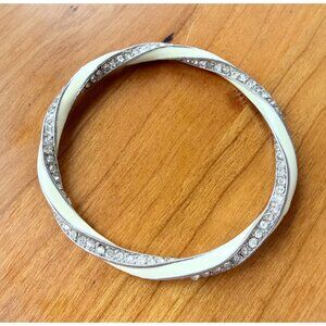 Twisted Bracelet Beige Enamel Clear Rhinestone Bangle